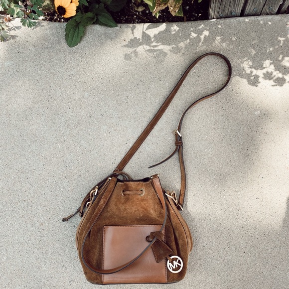 Michael Kors Handbags - Well Loved Michael Kors Greenwich Suede Bucket Bag